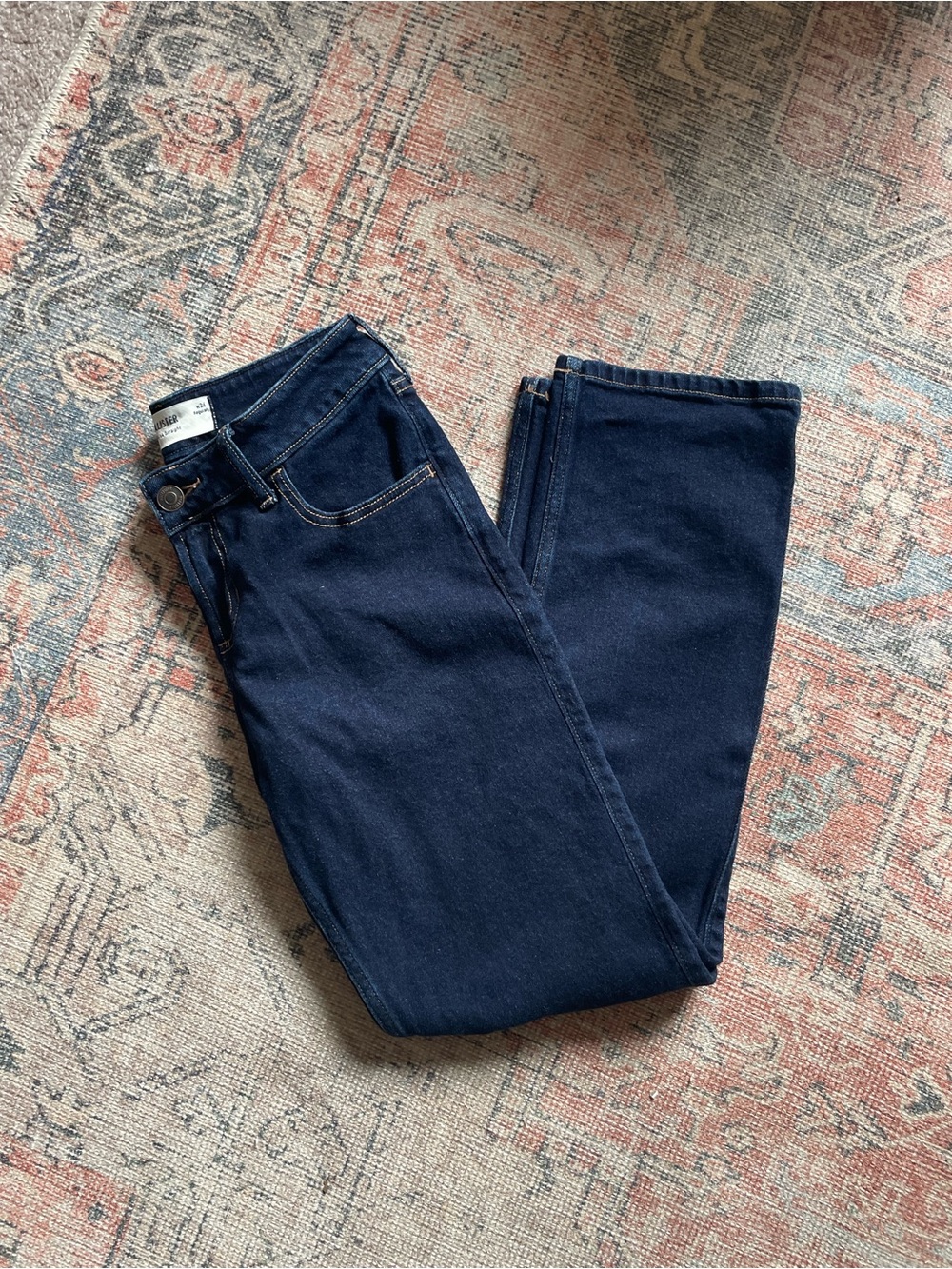 Hollister Womens’s Dark Indigo Blue Wash Low Rise Straight Leg Jeans SZ 2 / 26
